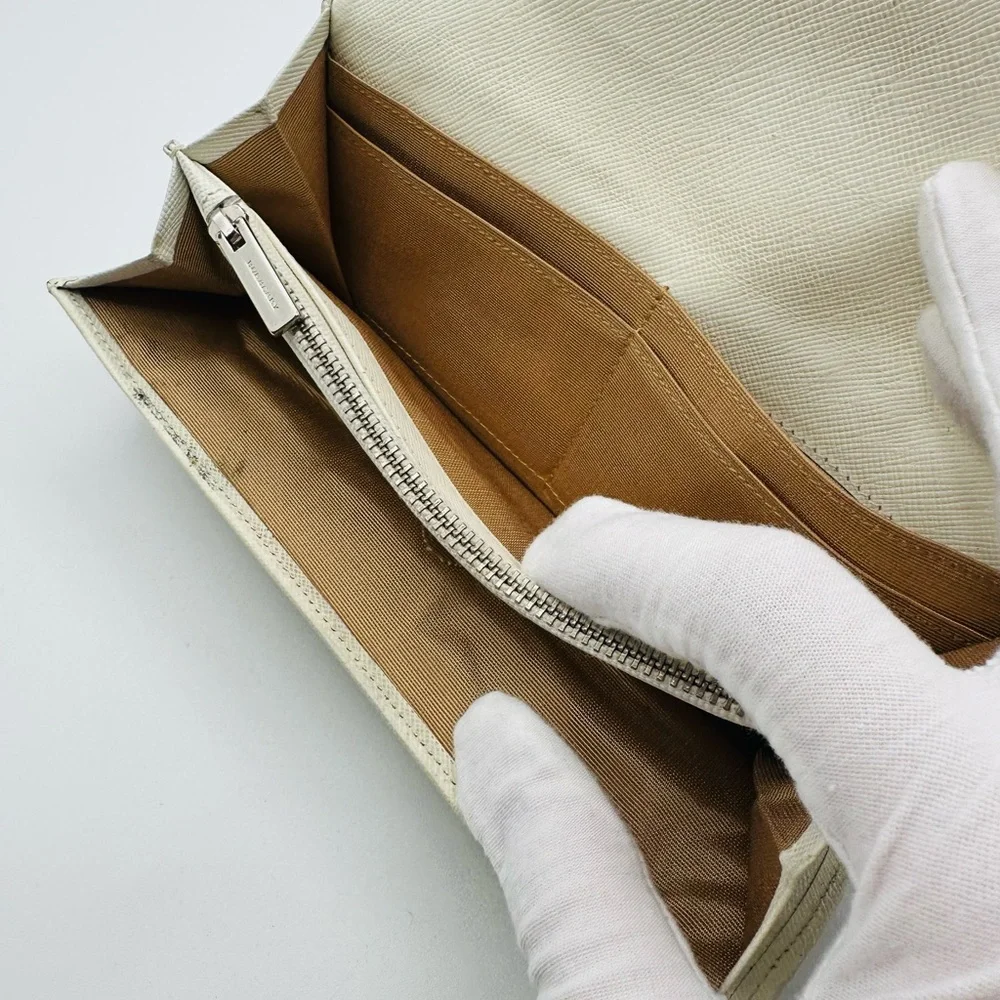Burberry Beige Nova Check & White Leather Continental Wallet - Picture 13 of 15